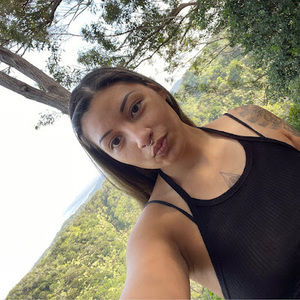 Meet your Posher, Sariah